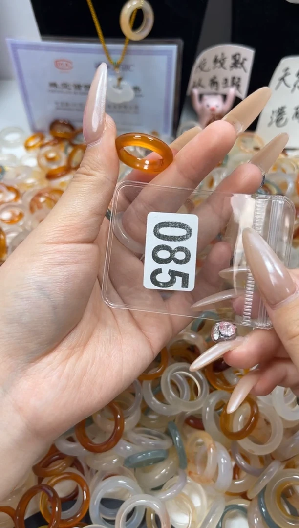 玛瑙/玉髓戒圈未镶嵌17/085