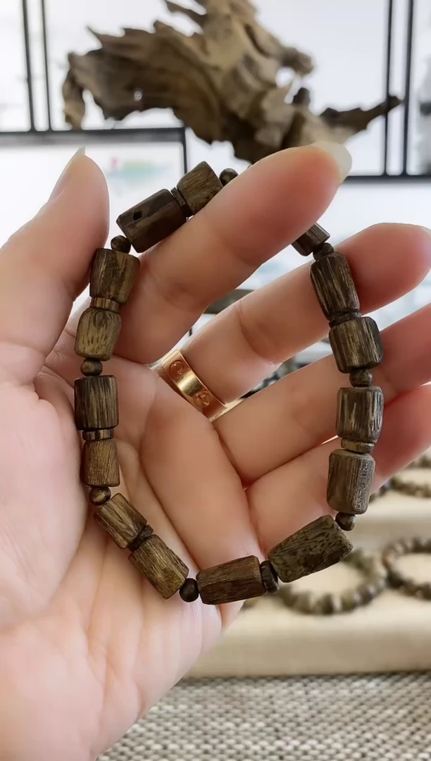 【闪购商品】沉香手串越南老惠安随形单圈