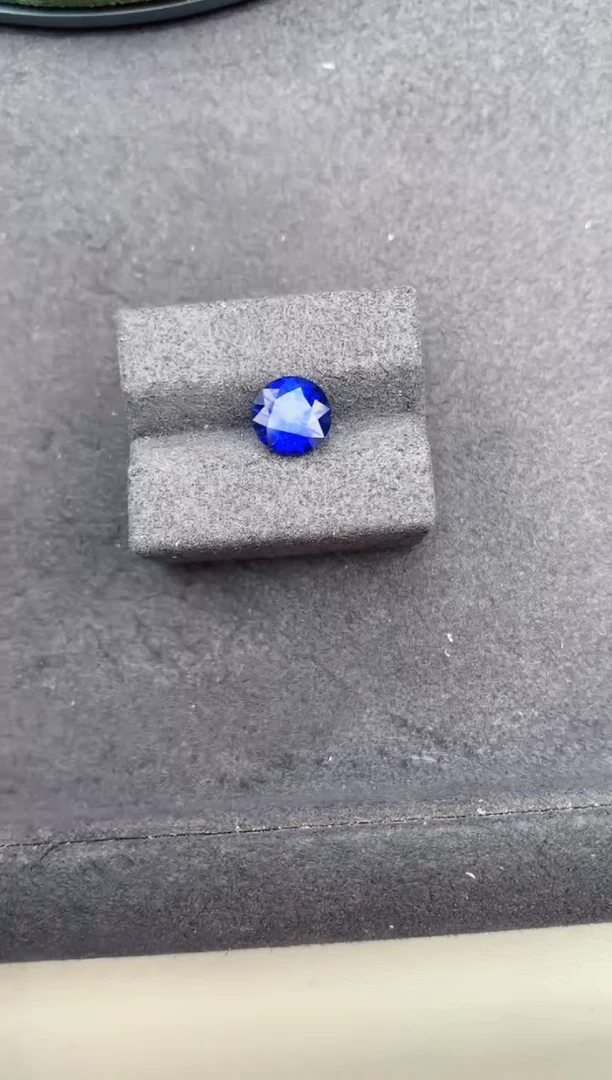 裸石蓝宝石2.2ct皇家蓝  BE