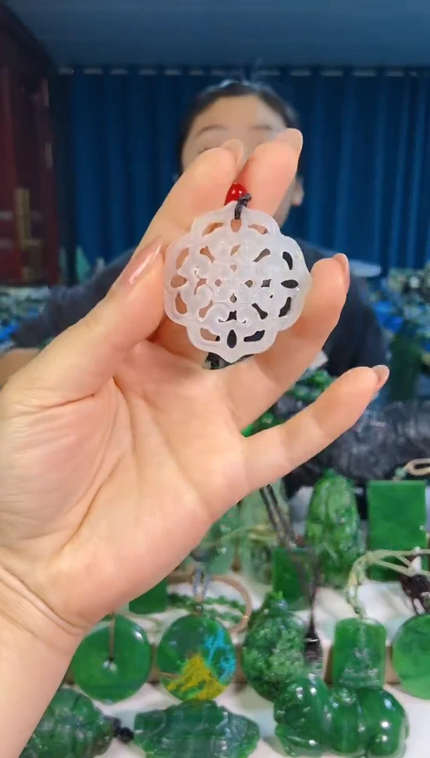 和田玉未镶嵌挂件1