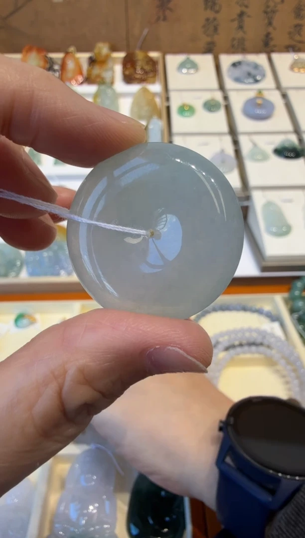 翡翠挂件未镶嵌A货翡翠多样性孤品