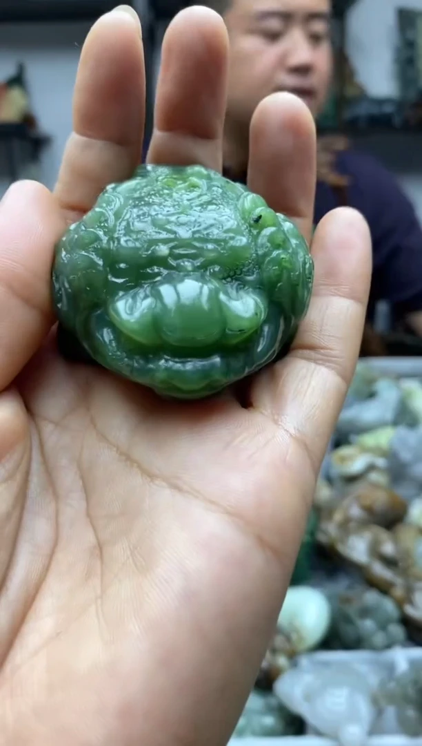 未镶嵌和田玉把件1