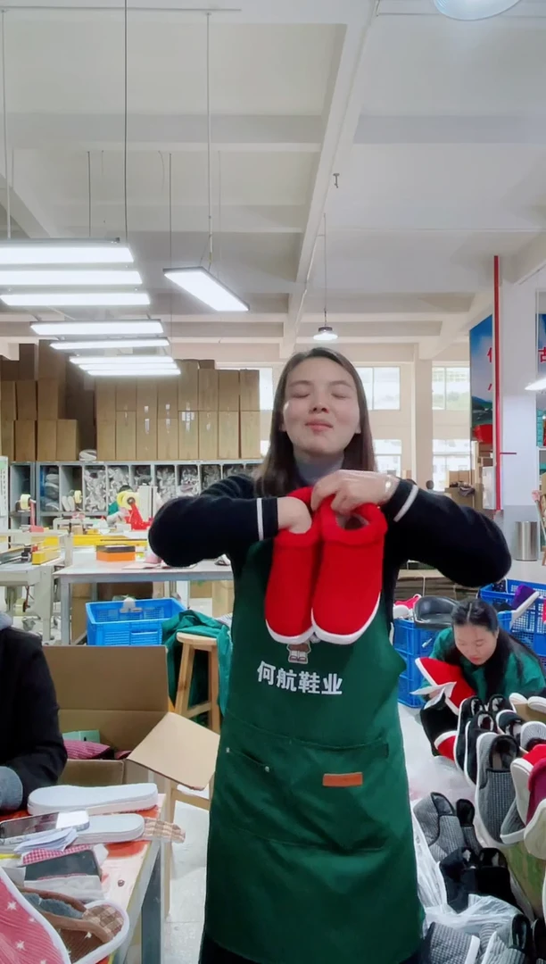 红色毛圈棉鞋39码147号