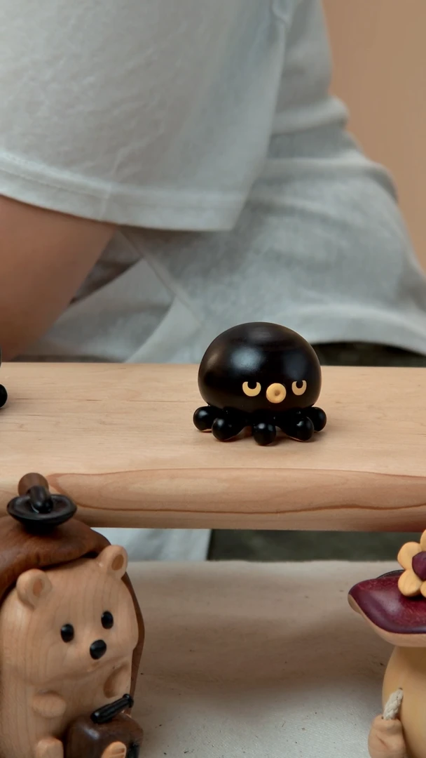 Y****晶yes亮晶晶紫光檀章鱼微瑕