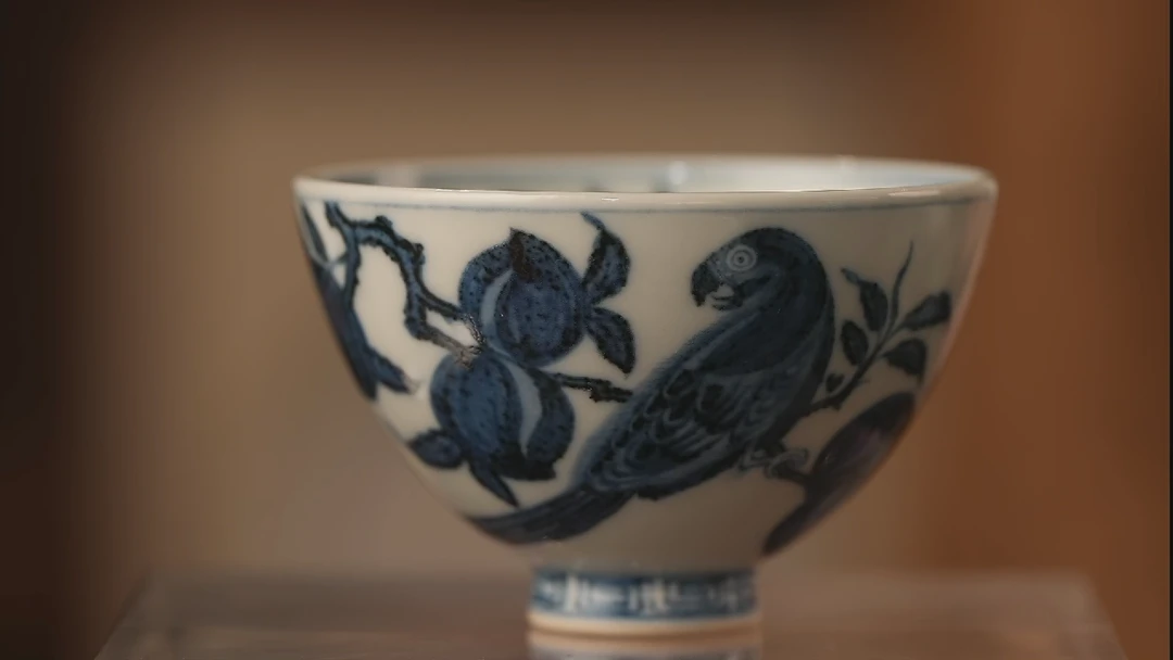 花子润明韵青花鹦鹉杯