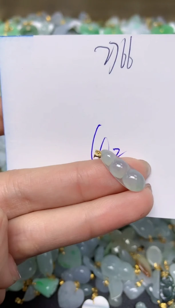 【闪购商品】翡翠颈饰18K金镶嵌 天然翡翠A货