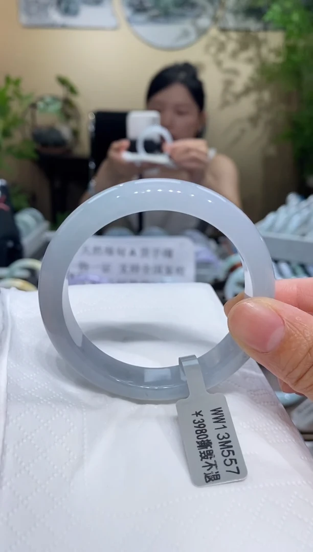 翡翠手镯未镶嵌翡翠55.6