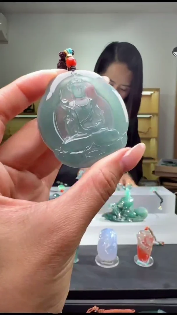 吊坠(不含链)未镶嵌翡翠佛