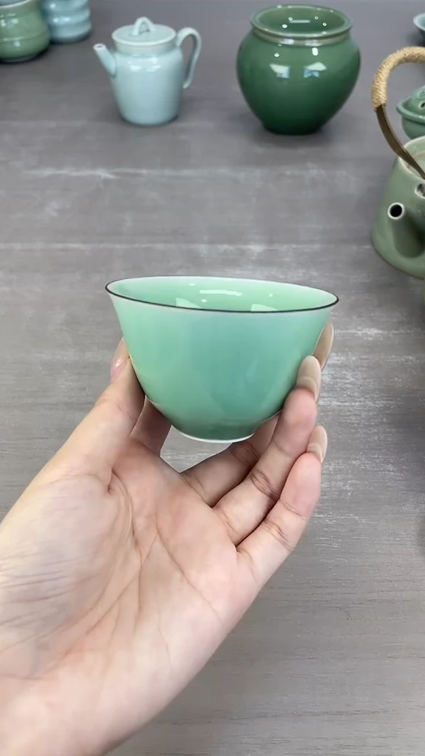 青瓷仓储福利清仓