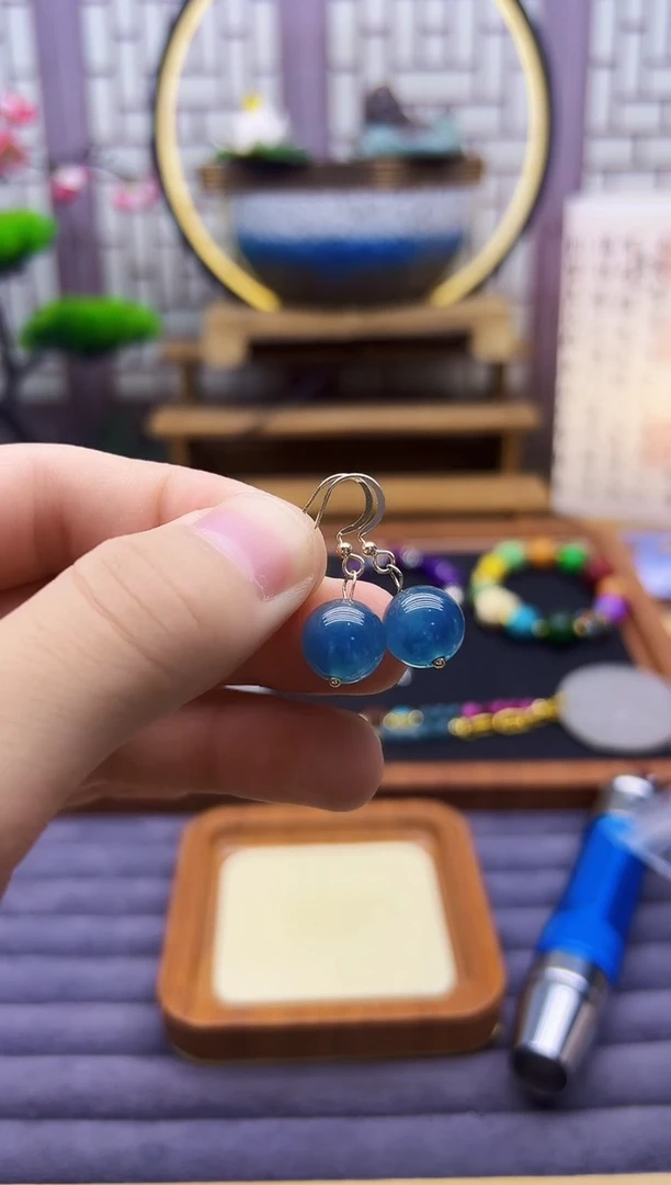 翡翠14K金镶嵌耳饰E359