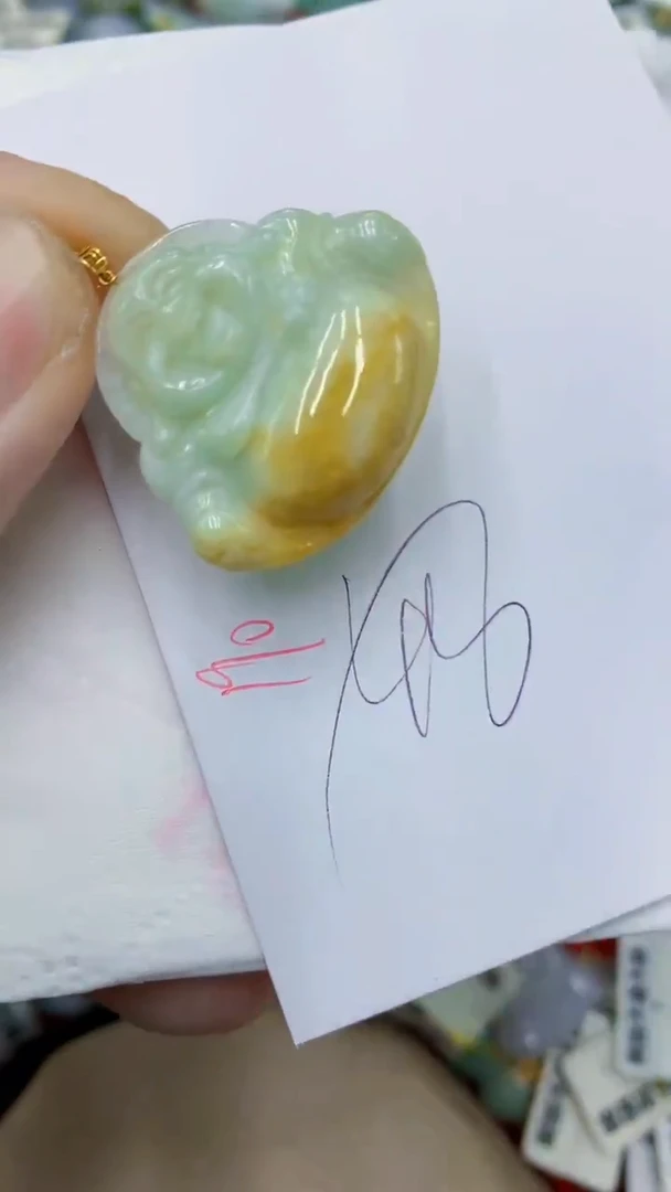 颈饰18K金镶嵌翡翠11111111111