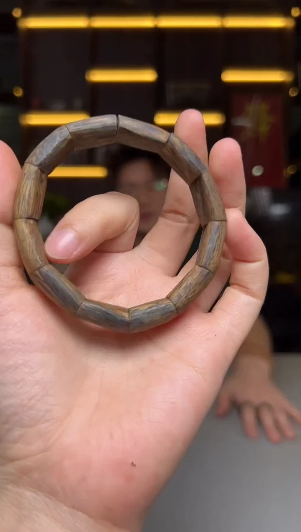 沉香碎屑沉香822号设计款手~镯配碎屑香粉多样性发一12