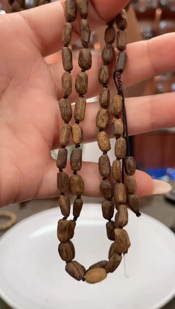 手串沉香66号斯里兰卡多样性发一条