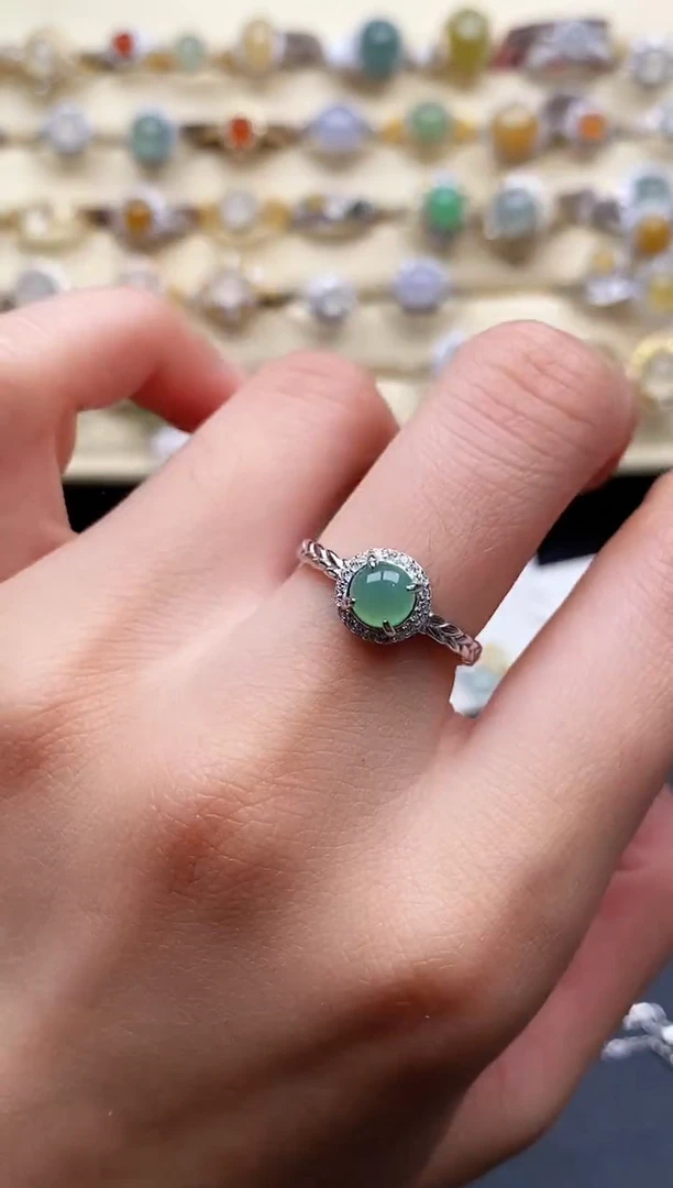 翡翠戒指银S925镶嵌666666+4