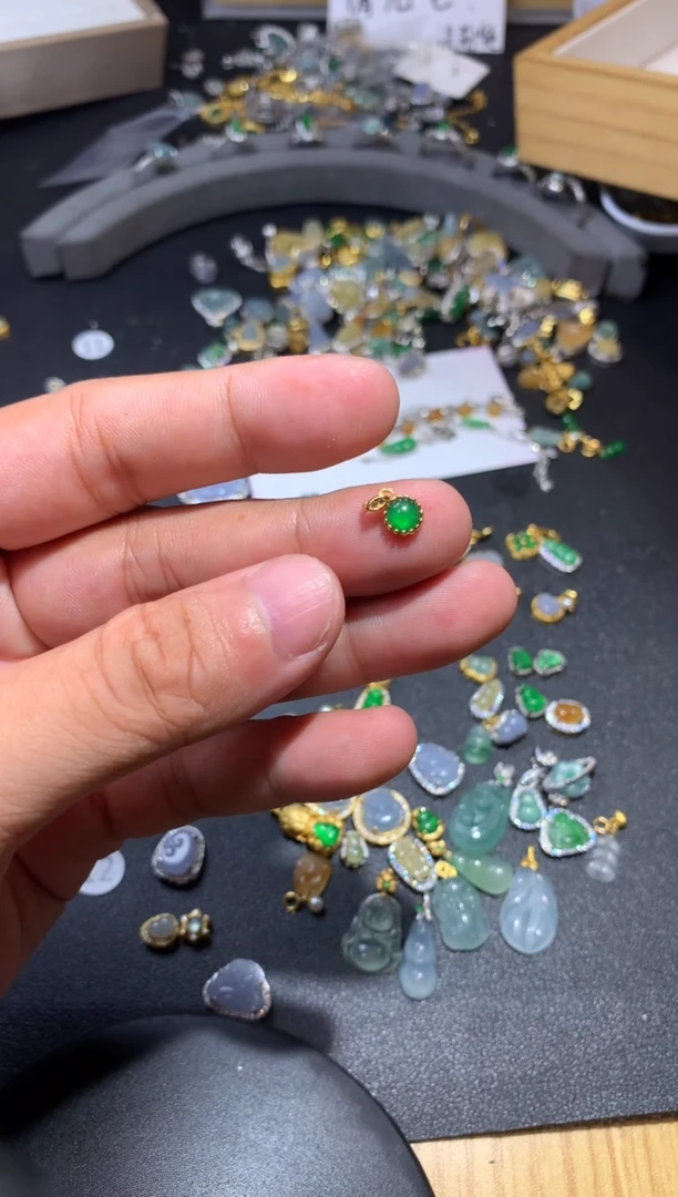 吊坠(不含链)银S925镶嵌翡翠1