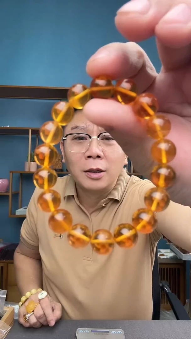 裸石琥珀未镶嵌4（有瑕介意勿拍）10mm