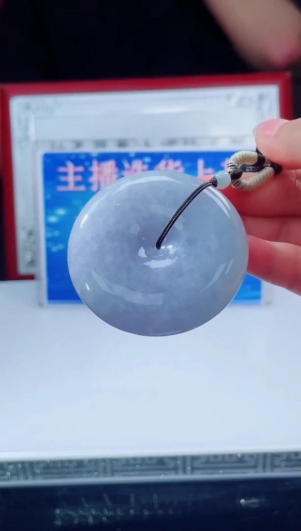 颈饰未镶嵌翡翠多样性发其一