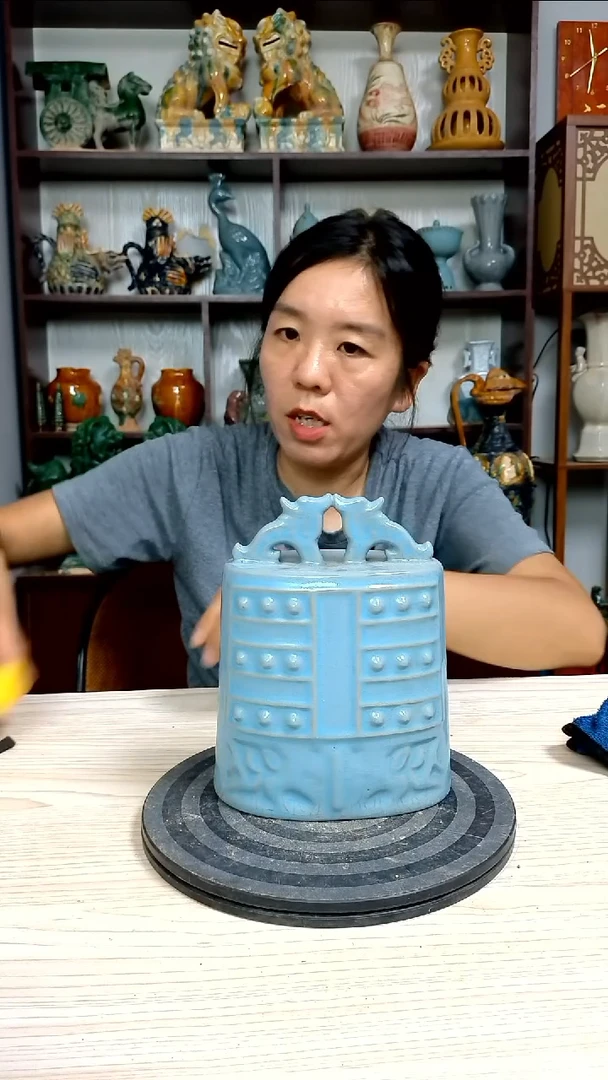 经典精美复古风格瓷器