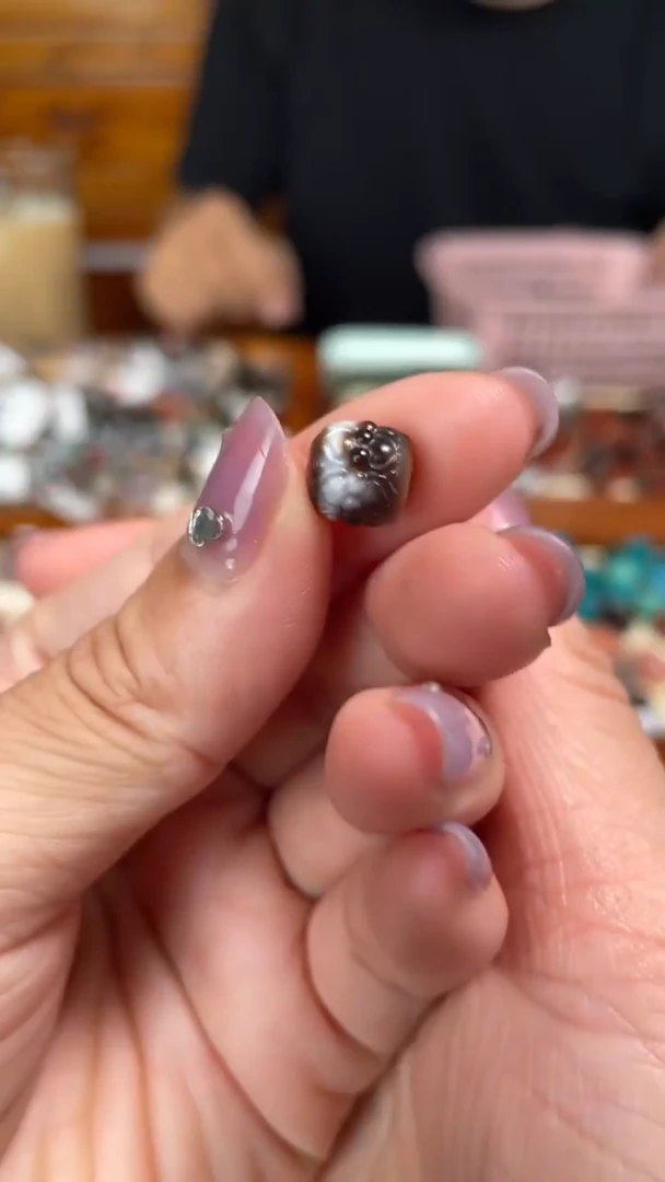 玛瑙/玉髓颈饰未镶嵌5并蒂莲