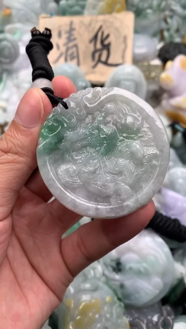 吊坠(不含链)未镶嵌翡翠1