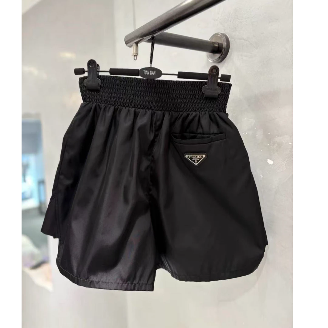 99新 Prada/普拉达 双双臻选/bb20159/普拉达短裤