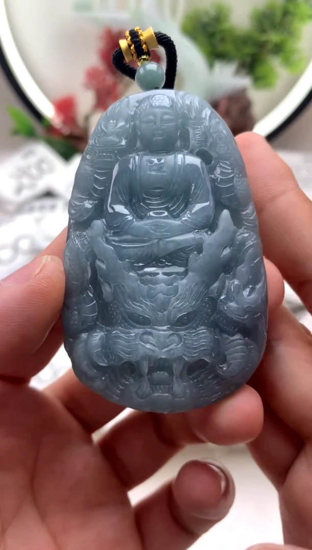 【闪购商品】翡翠颈饰未镶嵌大日