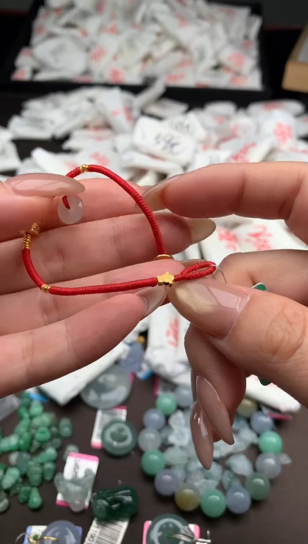 【闪购商品】翡翠手绳未镶嵌一