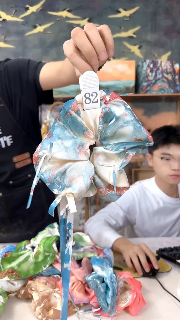 曾**…发圈 82 手工微瑕 不喜勿拍 不退不换