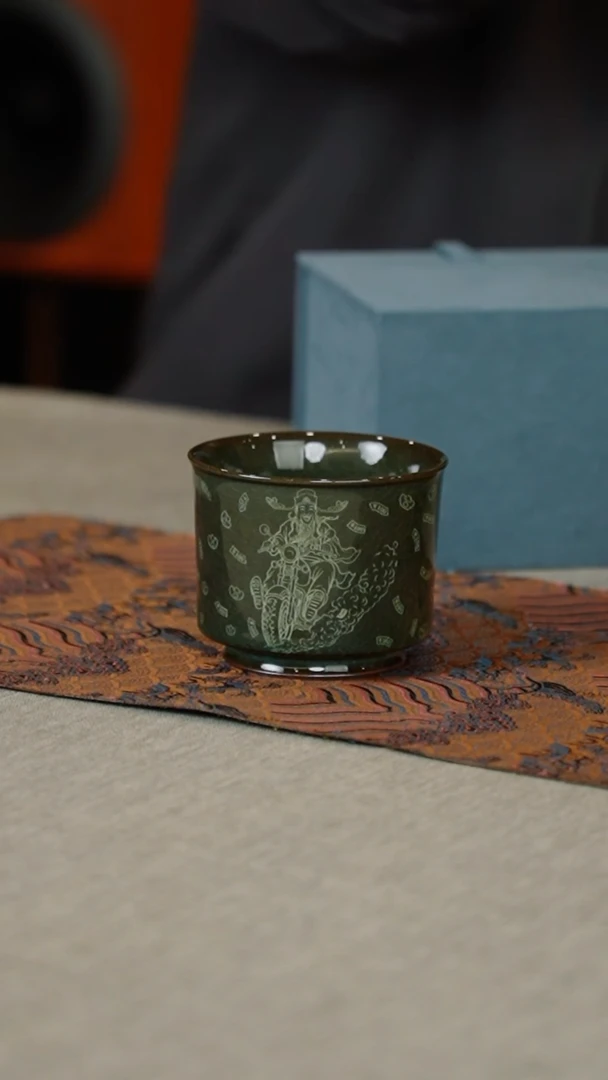 【闪购商品】203-20财神融天杯（嵌瓷工艺）