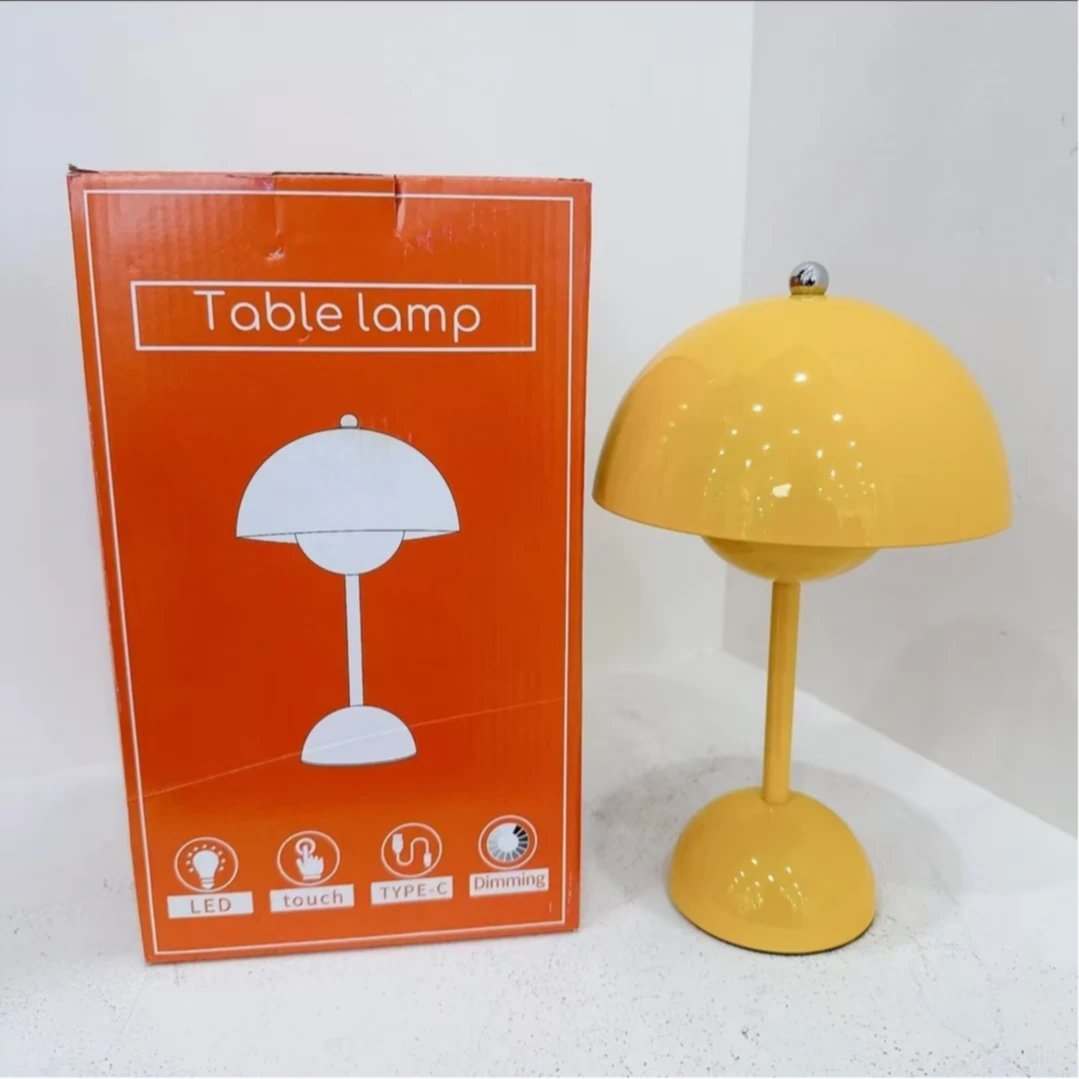 北欧创意蘑菇台灯复古设计卧室床头充电小夜灯