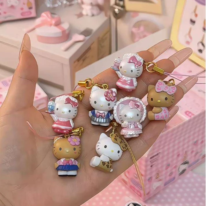 正版【hello kitty】黑皮洛丽塔女仆迷你挂件钥匙扣-盲盒(默认代拆)