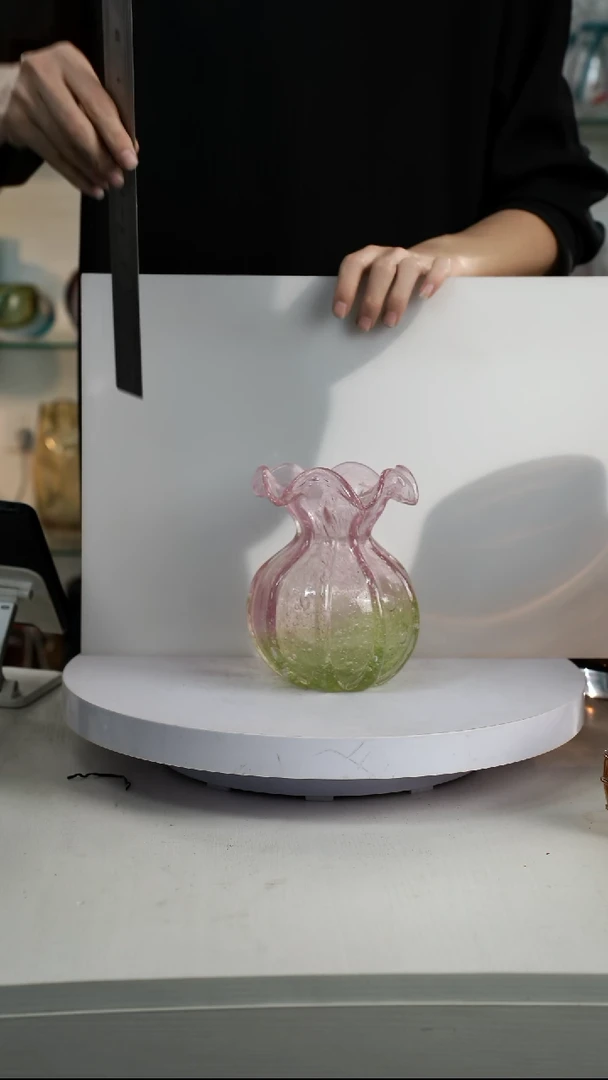 【闪购商品】琉璃高16轻奢琉璃花器正常手工痕迹