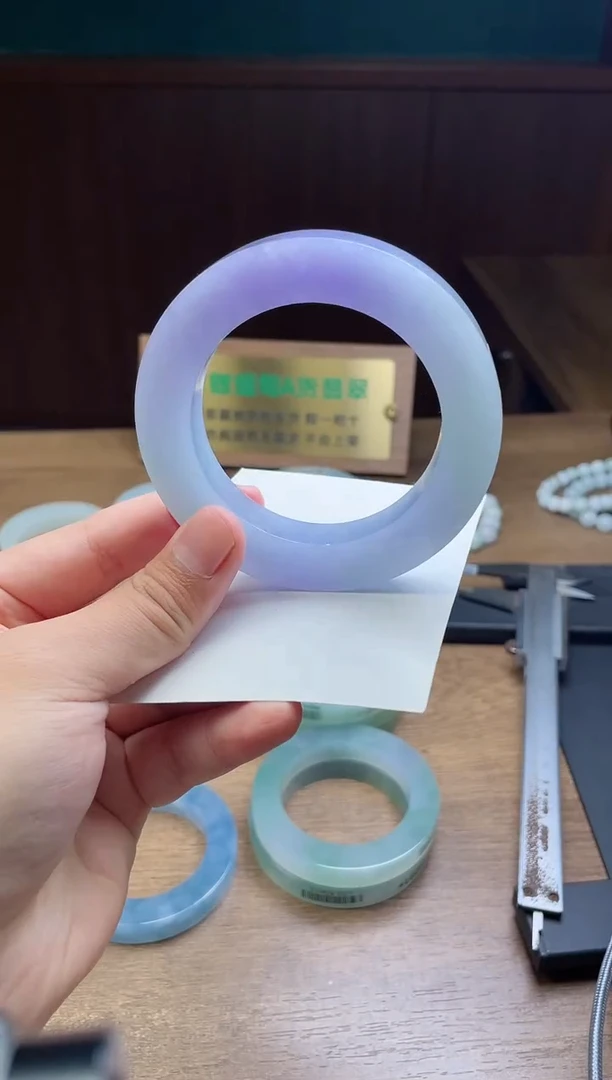 未镶嵌手镯定制翡翠?***?定制