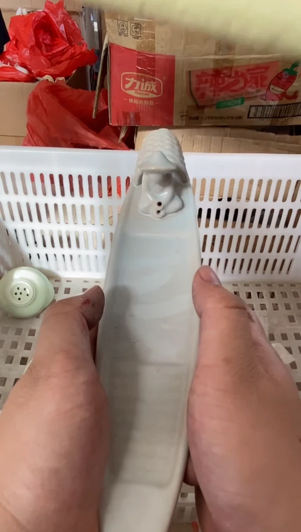 无运费险有瑕疵的摄影的产品有使用过的痕迹有点脏介意勿拍