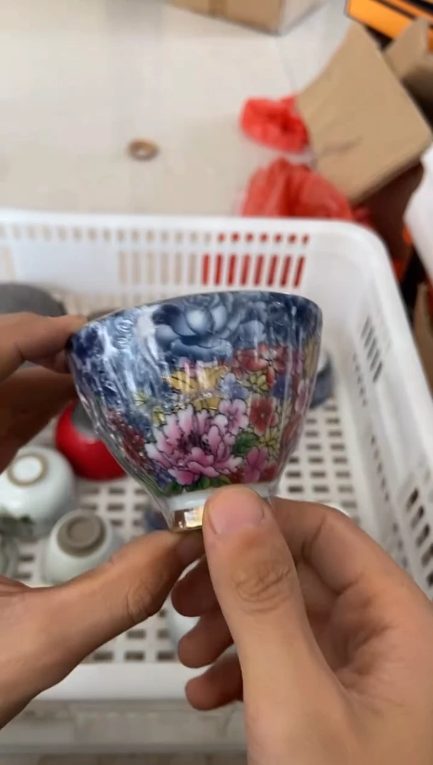 杯无运费险有瑕疵的摄影的产品有使用过的痕迹有点脏介意勿拍