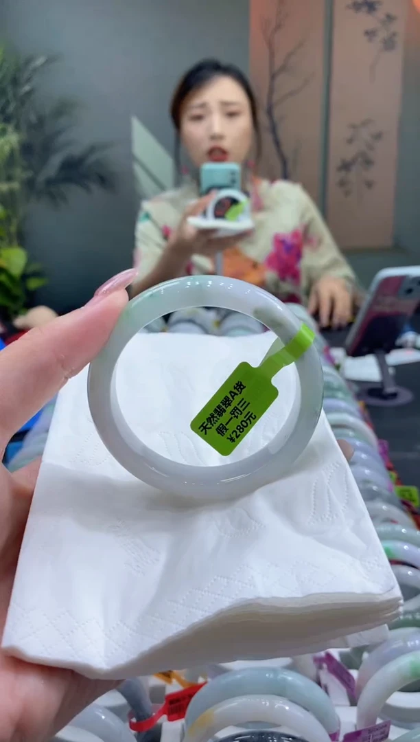 未镶嵌手镯翡翠000089515