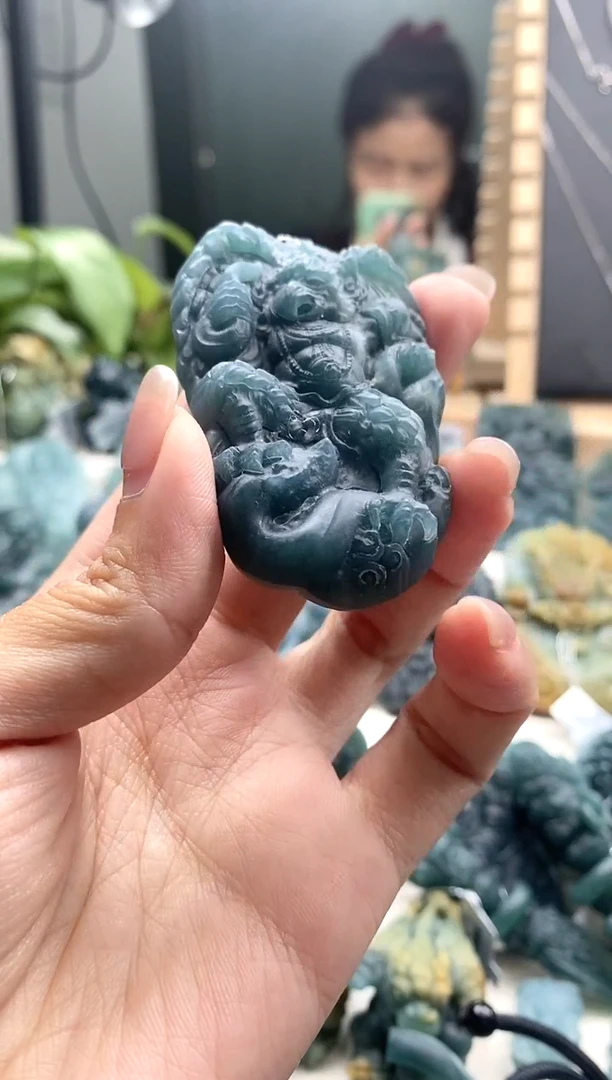 定制翡翠未镶嵌翡翠毛货不退不换4.24