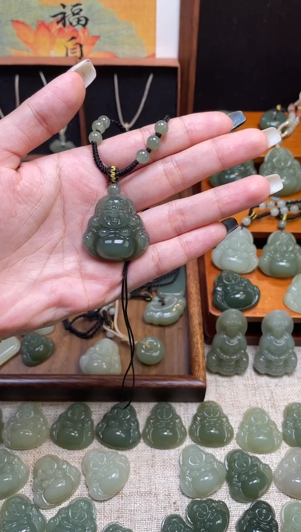 颈饰未镶嵌和田玉30