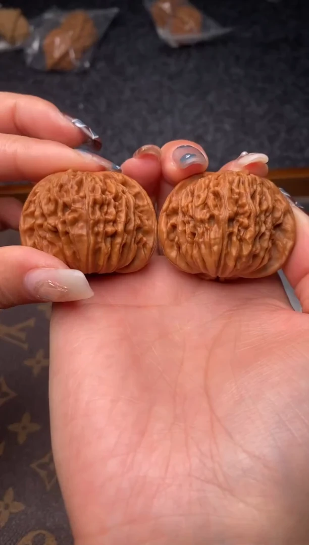 把件文玩核桃B200号43尺四座楼