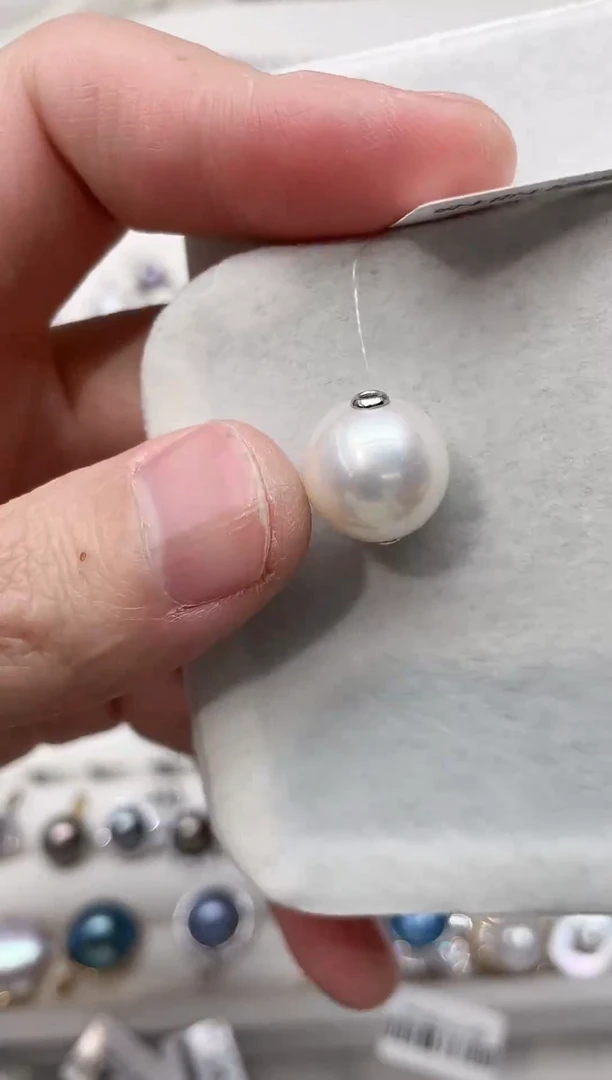 【闪购商品】淡水珍珠颈饰银S925镶嵌吊坠