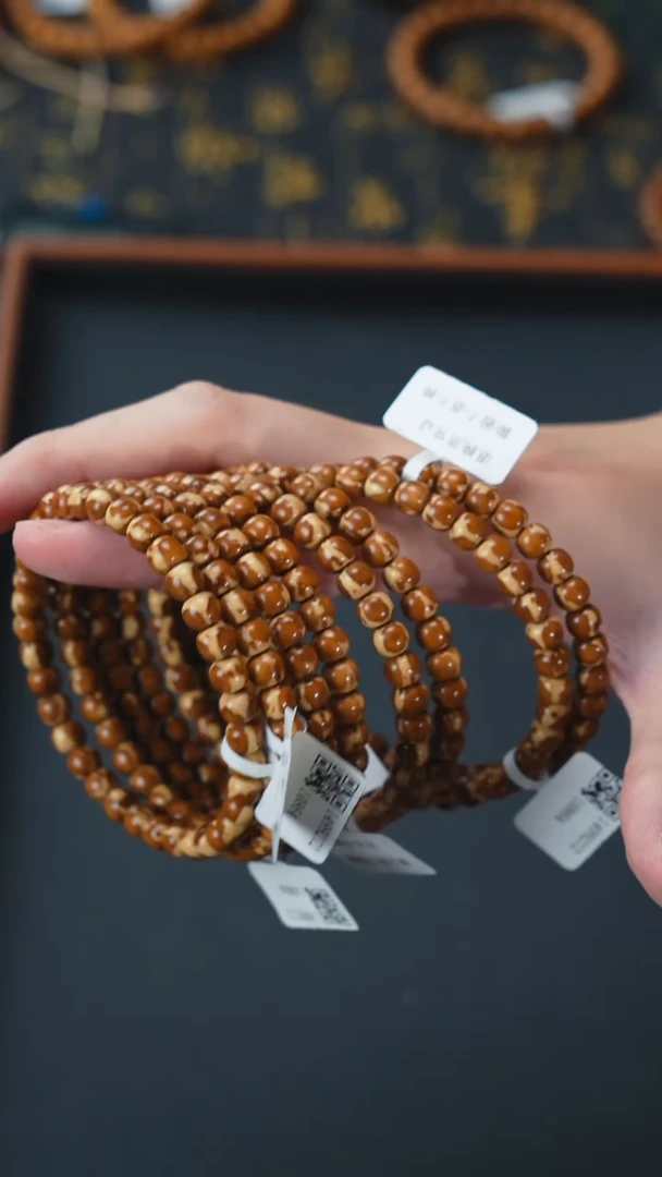 手串紫金鼠实心老型6.5        10864