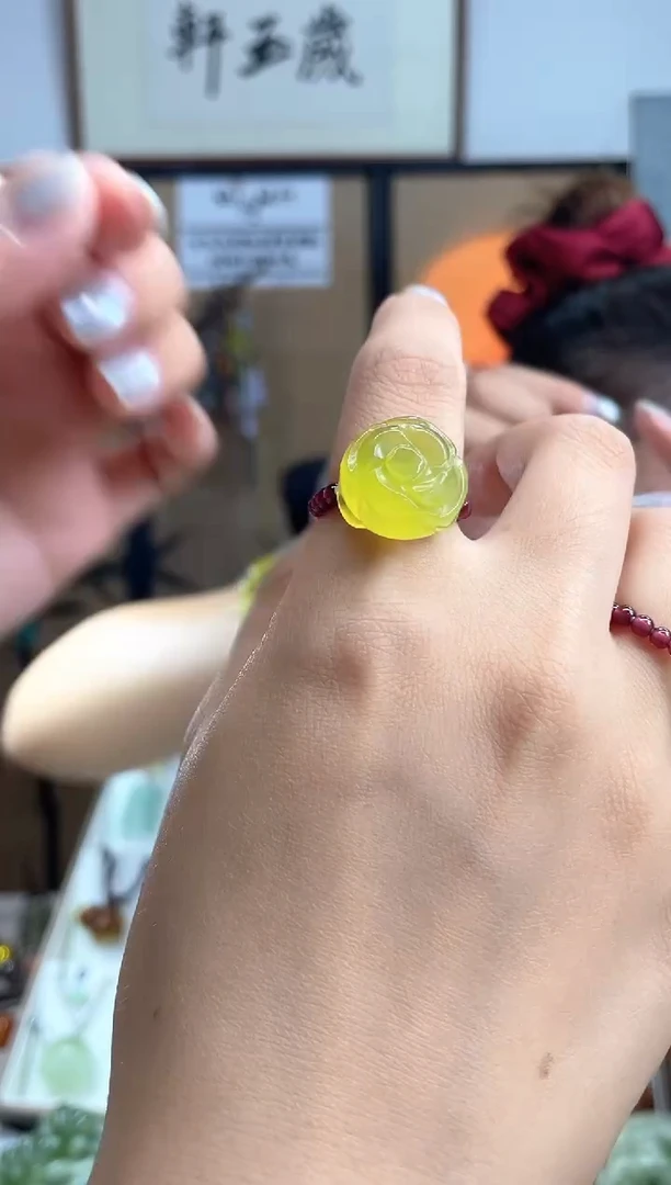 岫玉未镶嵌戒指多样性发货其中发一