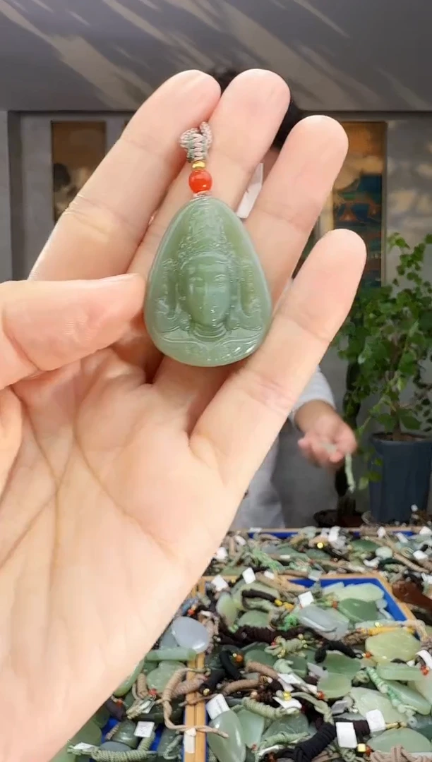 未镶嵌和田玉挂件拍一发一