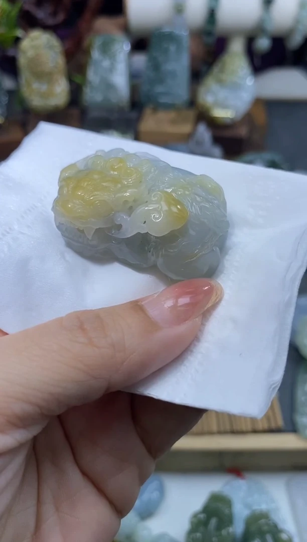 未镶嵌定制翡翠大***水翡翠104007