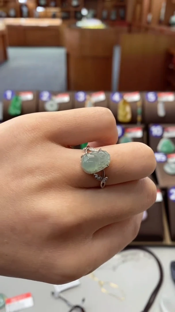 【闪购商品】翡翠戒指银S925镶嵌戒指