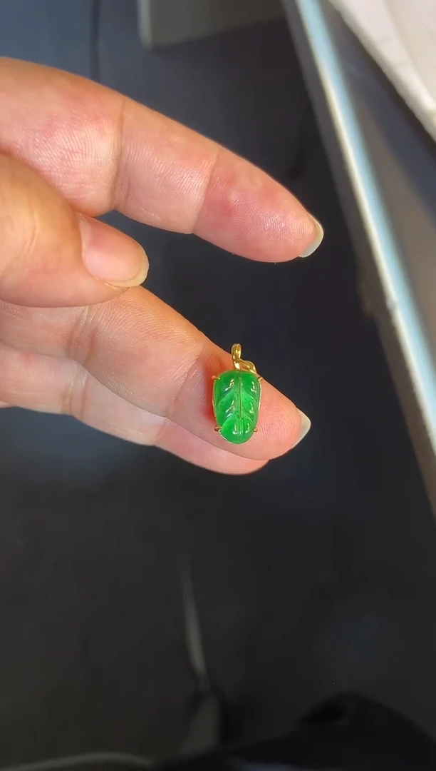 吊坠(不含链)银S925镶嵌翡翠1