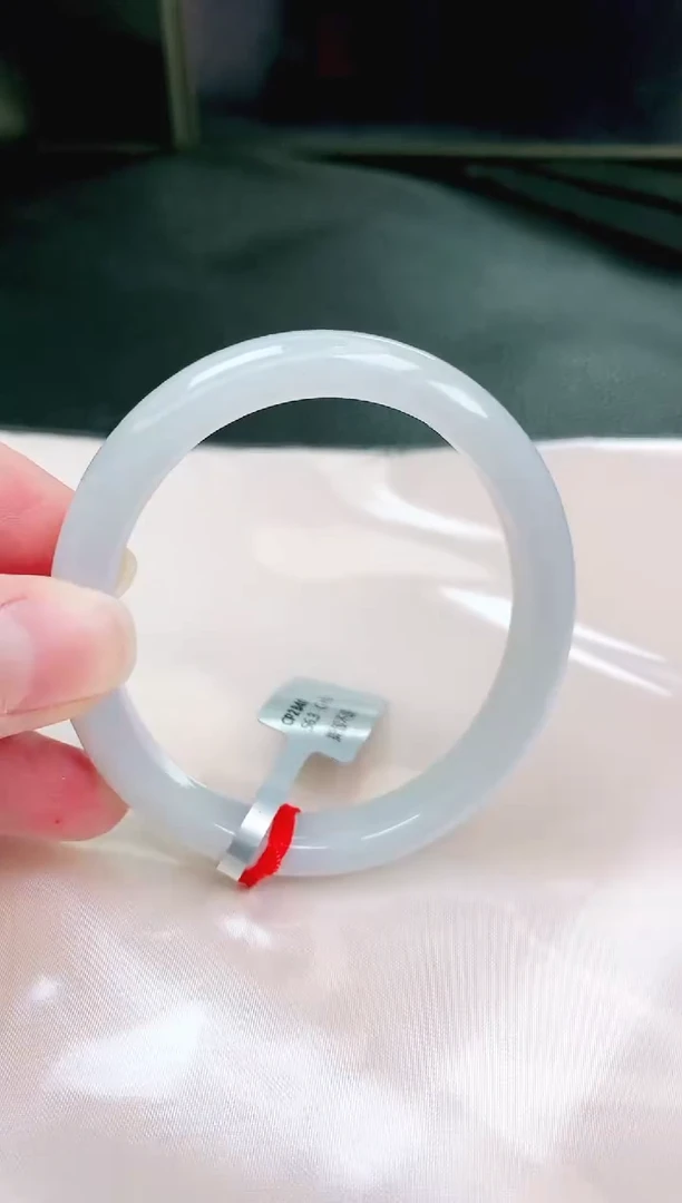 未镶嵌手镯翡翠缅甸天然A货翡翠手镯