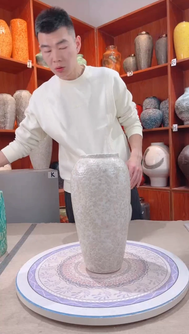 【闪购商品】瓶茶白 大号 陶瓷花瓶 无花