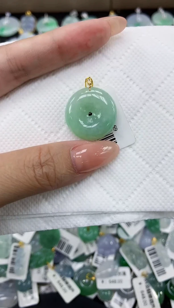 颈饰未镶嵌翡翠11111111111