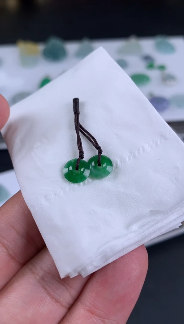 未镶嵌定制翡翠宝*翡翠